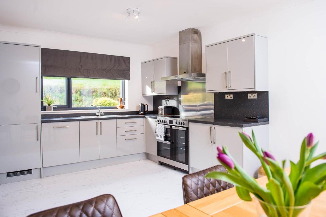York Lodge- Spacious 3 Bed Bungalow With Wonderful Estuary Views لارن المظهر الخارجي الصورة