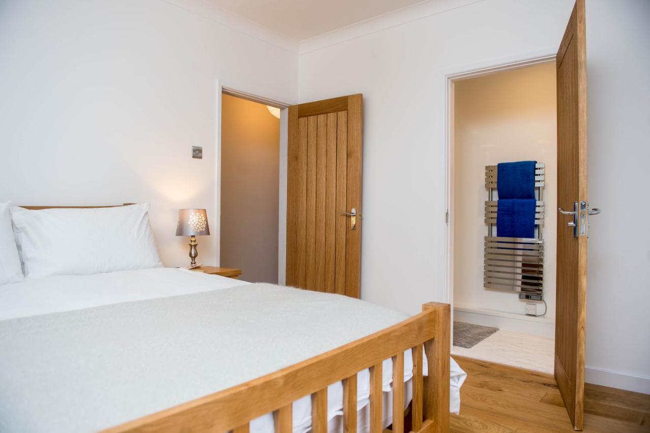 York Lodge- Spacious 3 Bed Bungalow With Wonderful Estuary Views لارن المظهر الخارجي الصورة